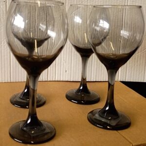 Elegant Black Wine Glass Set Of 4 Smoky Glass